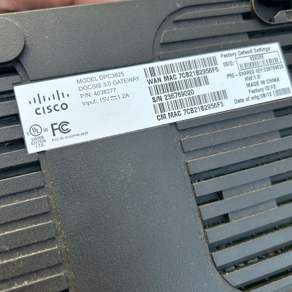 Cisco DPC3825 DOCSIS 3.0 Gateway Modem Router - Cox Communications - Picture 8 of 8